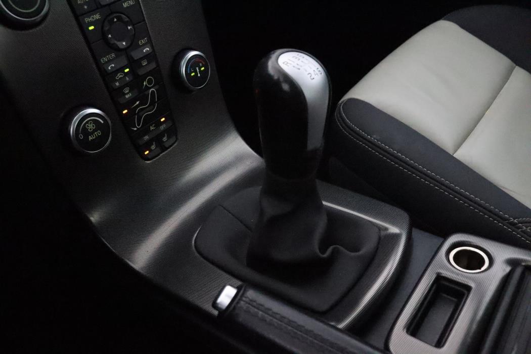 VOLVO C30 2012