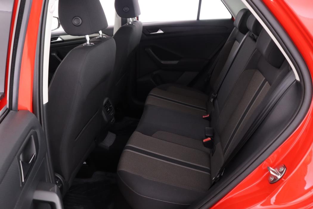 VOLKSWAGEN T-Roc 2021