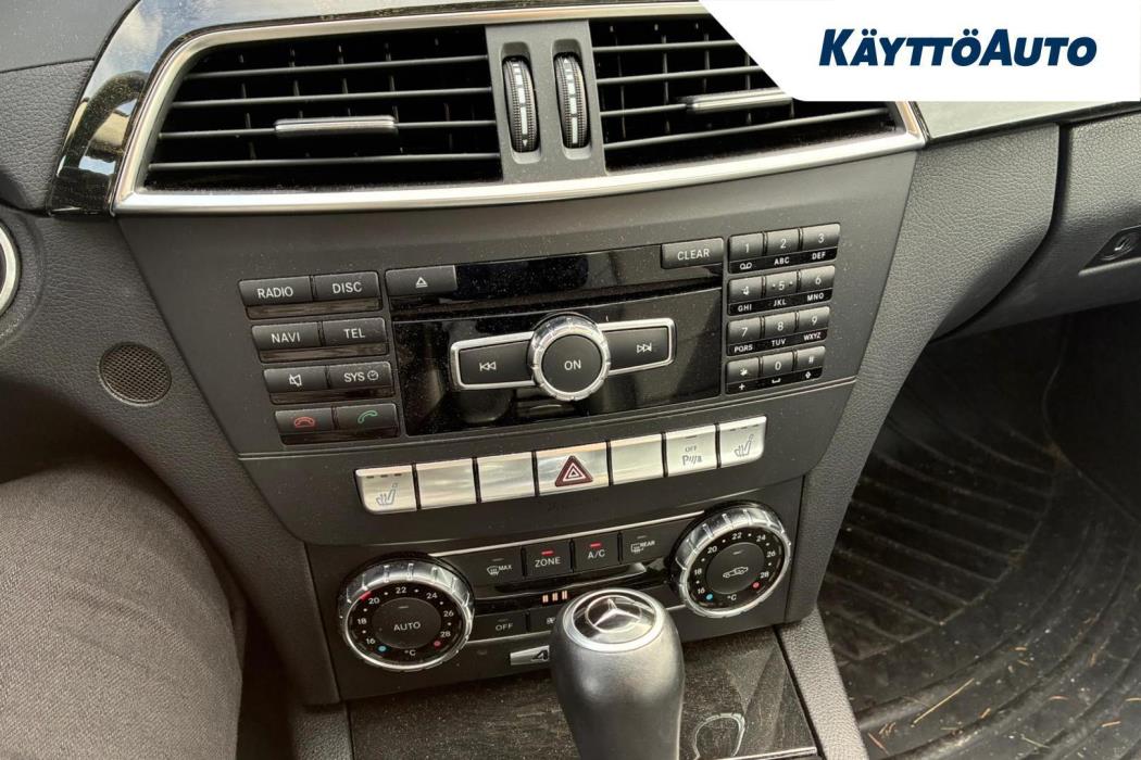 MERCEDES-BENZ C 2011