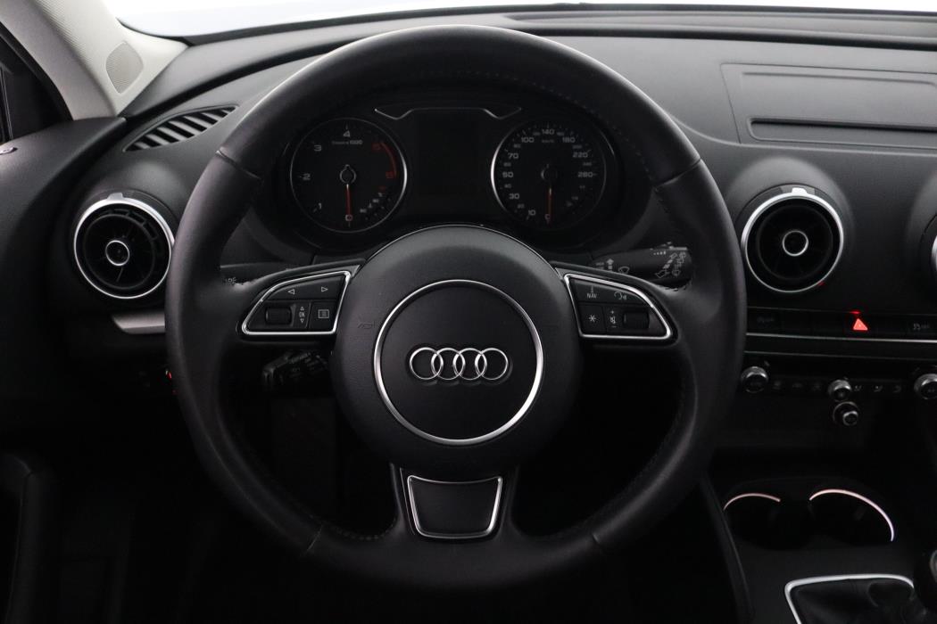 AUDI A3 2014