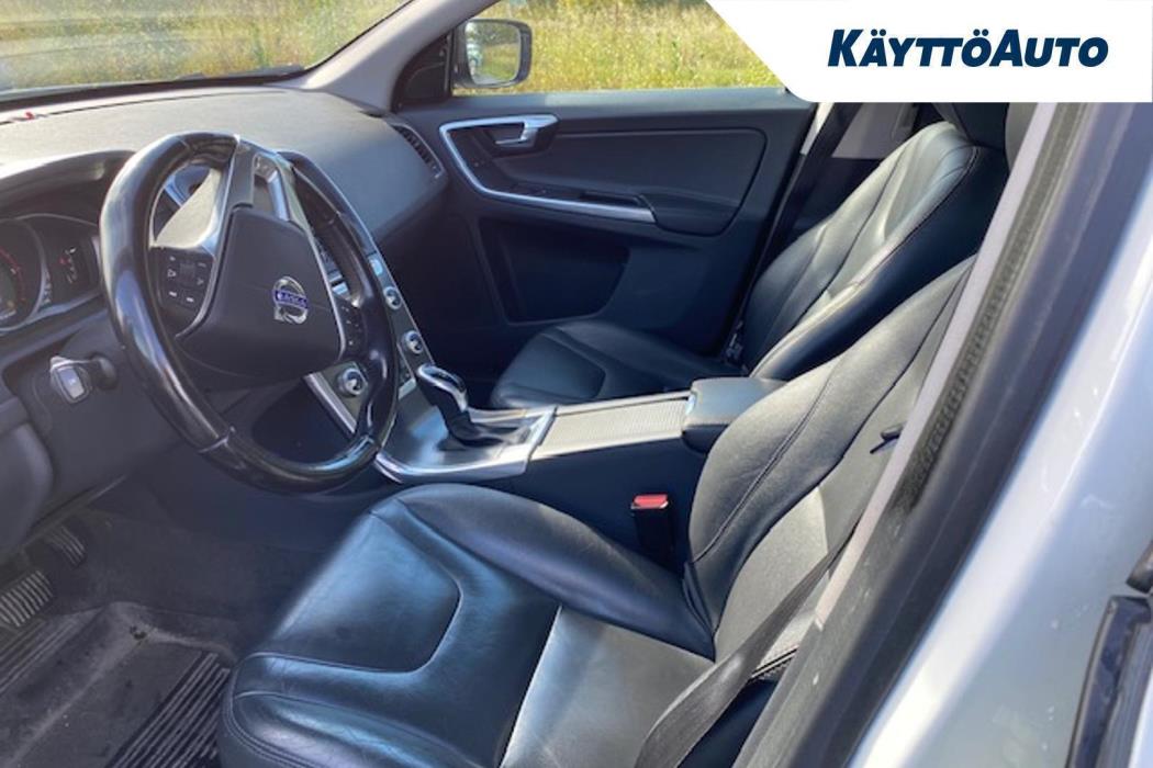 VOLVO XC60 2016