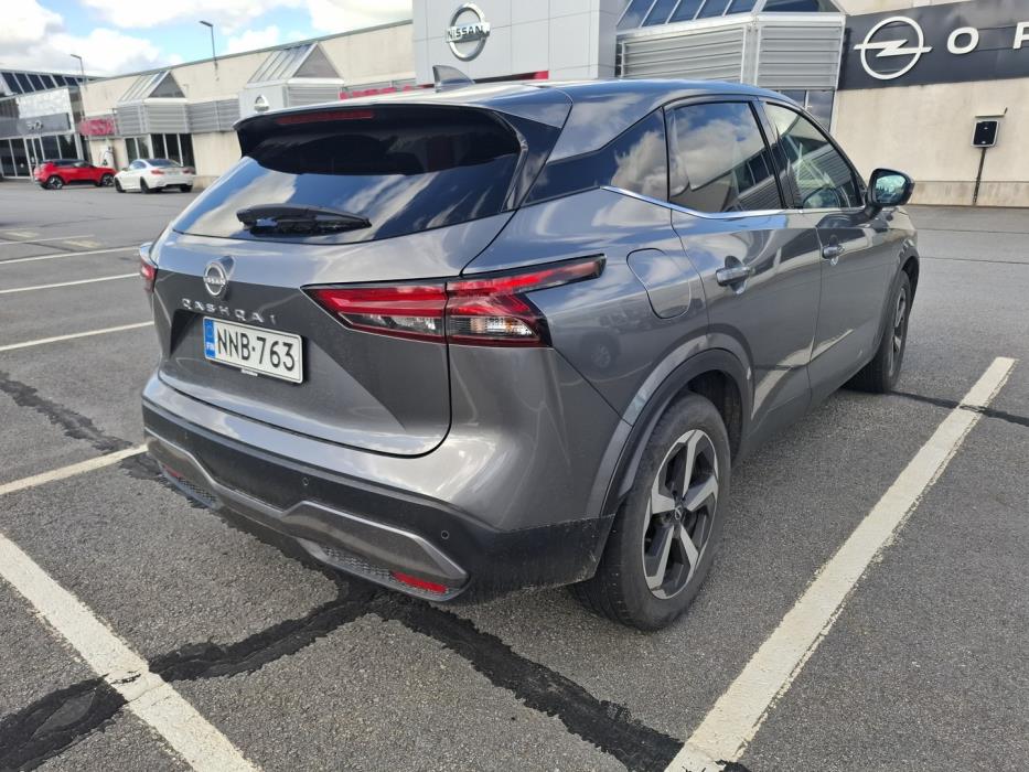 NISSAN Qashqai 2023