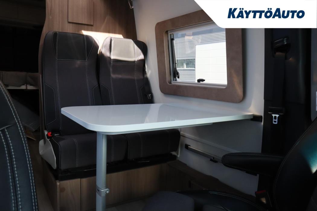 Kabe Van 690 LB Mercedes Benz 2024