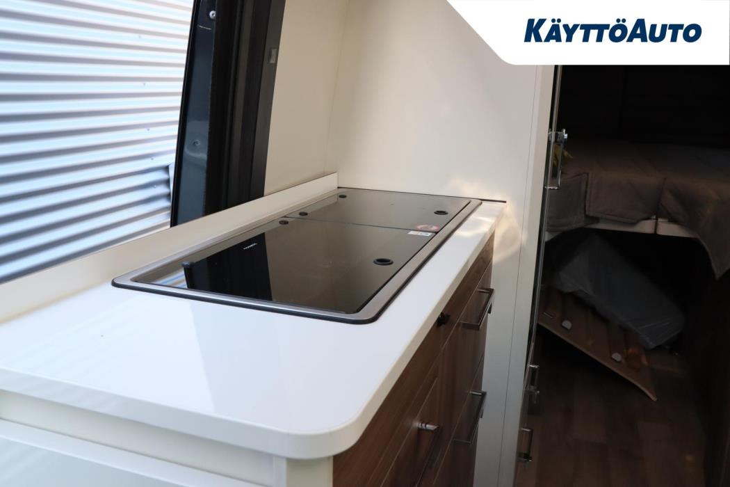 Kabe Van 690 LB Mercedes Benz 2024