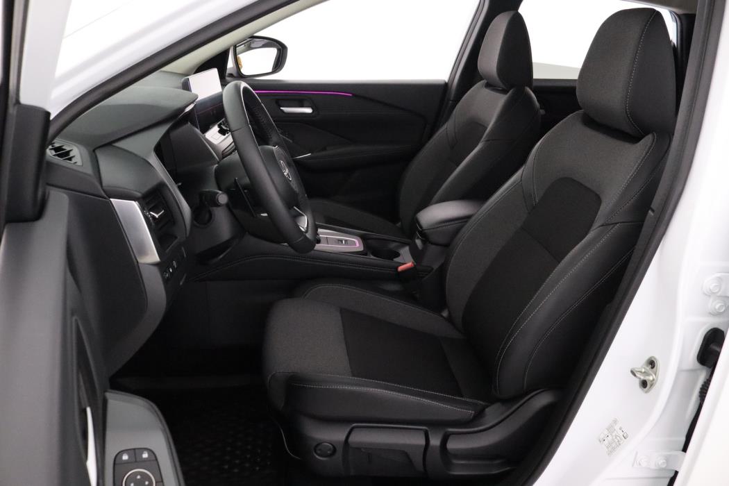 NISSAN Qashqai 2025