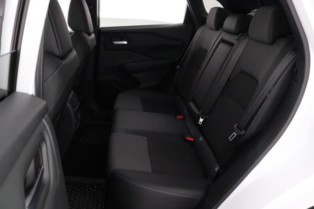 NISSAN Qashqai 2025