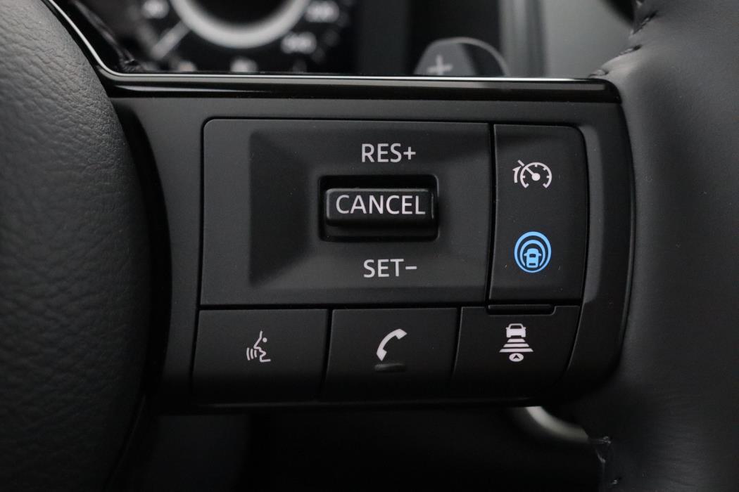 NISSAN Qashqai 2025