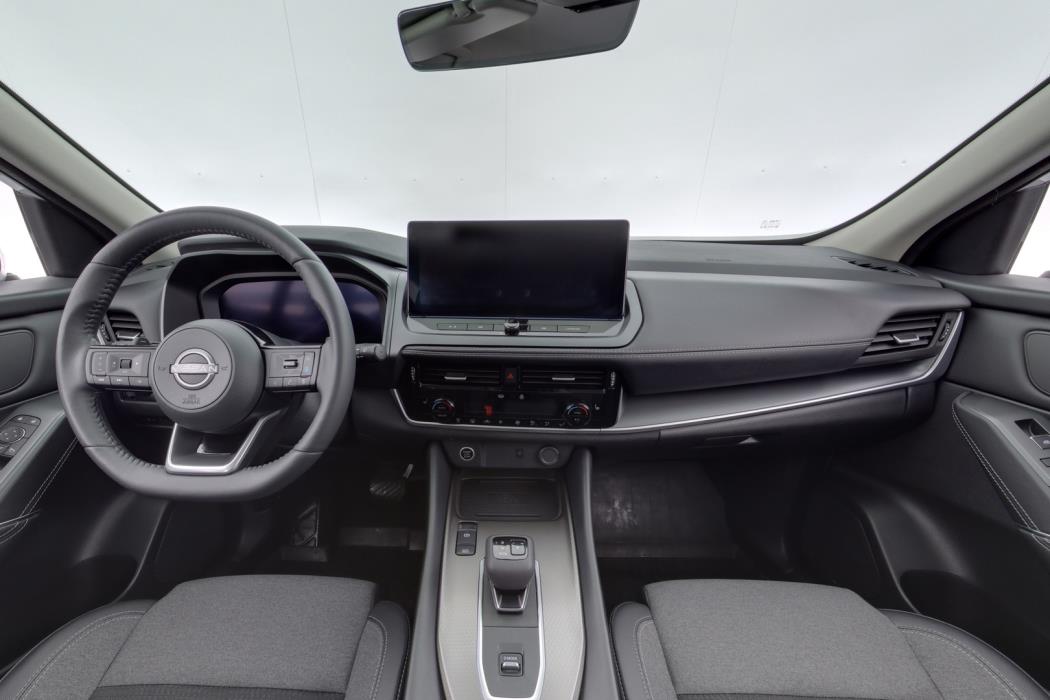 NISSAN Qashqai 2025