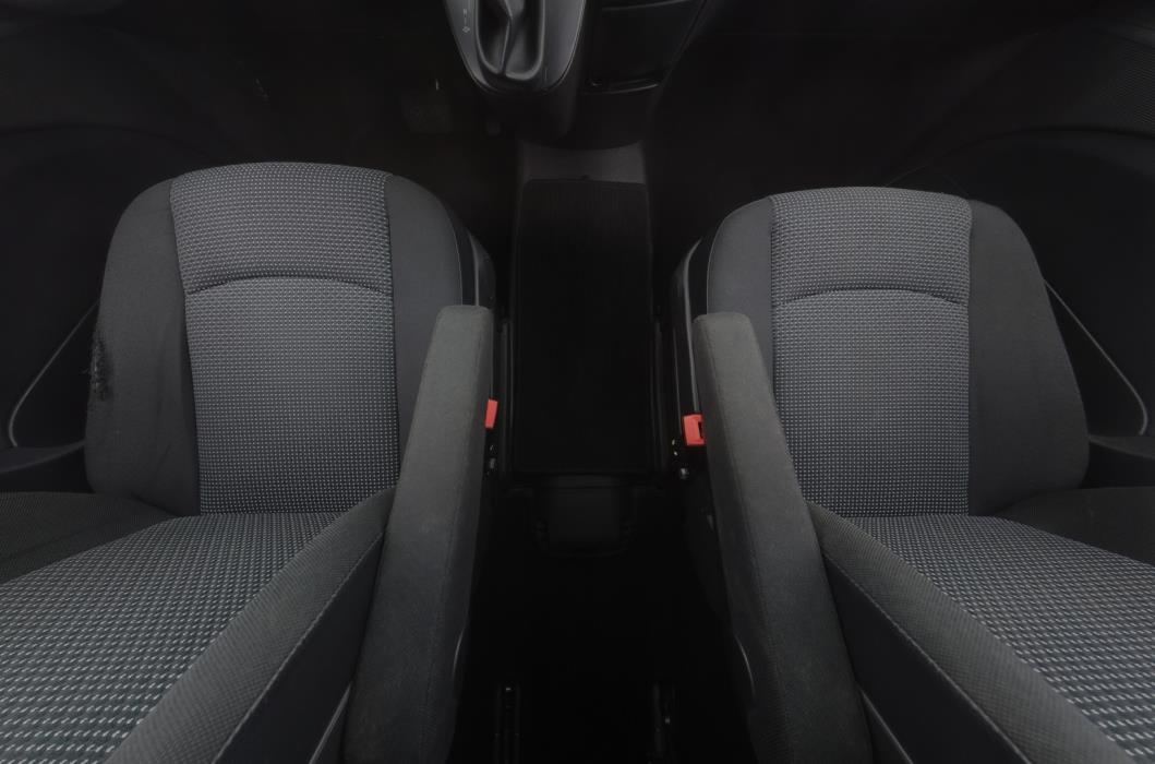 MERCEDES-BENZ Vito 2012