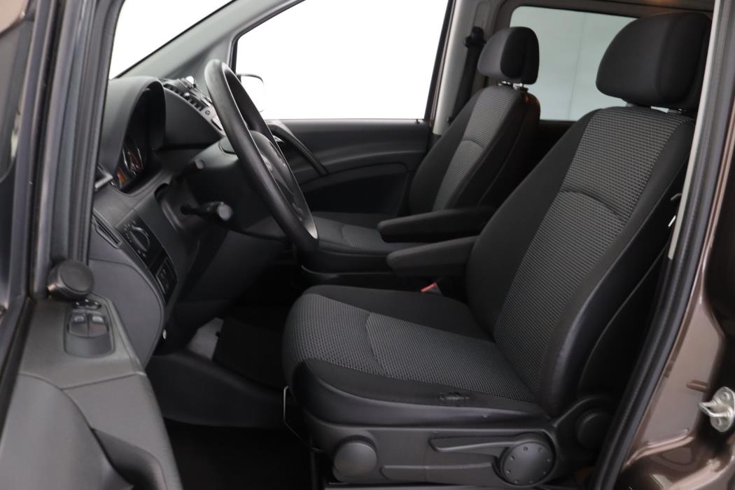 MERCEDES-BENZ Vito 2012