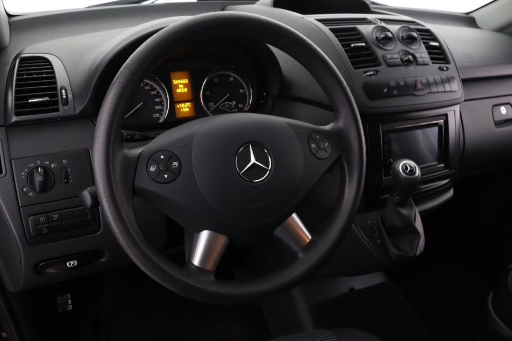 MERCEDES-BENZ Vito 2012