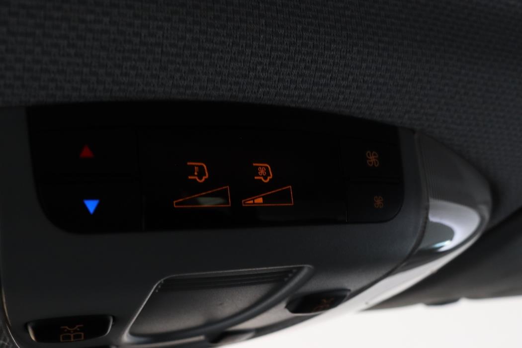 MERCEDES-BENZ Vito 2012