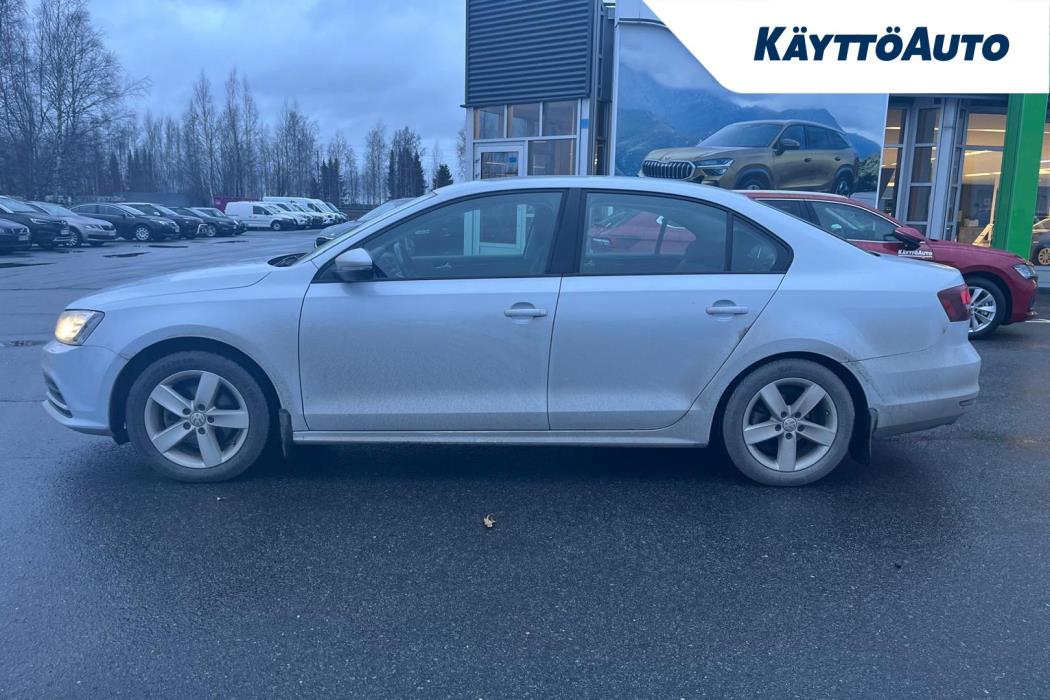 VOLKSWAGEN Jetta 2017