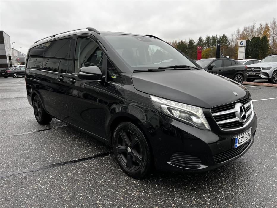 MERCEDES-BENZ V 2018