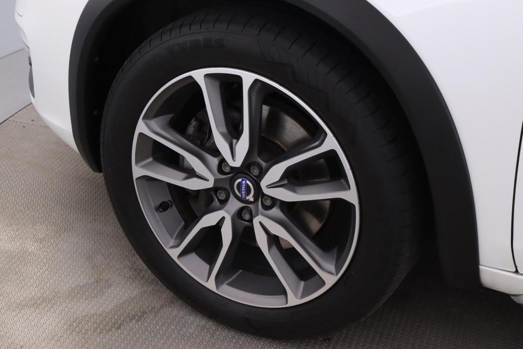 VOLVO V60 Cross Country 2015