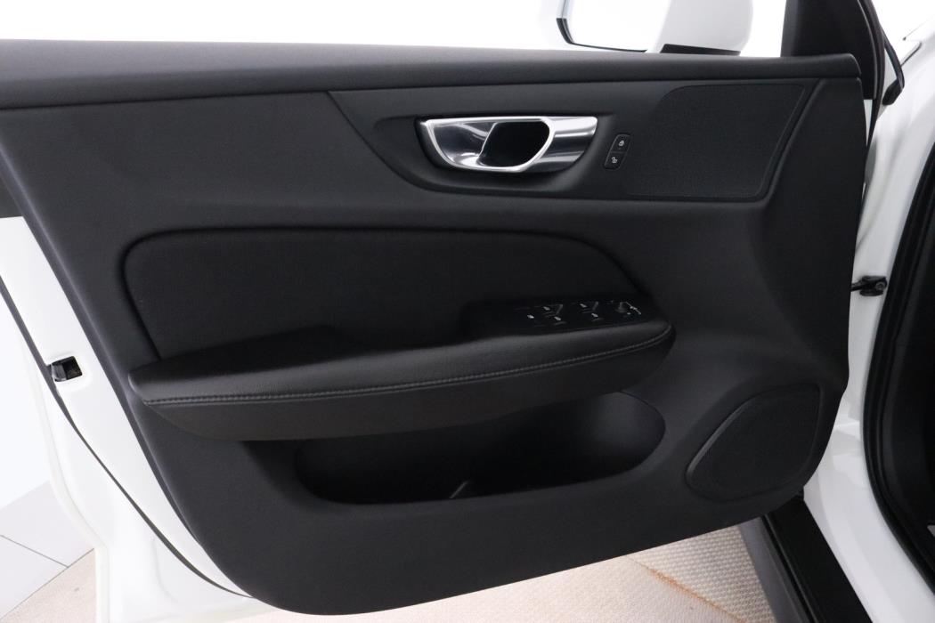 VOLVO V60 Cross Country 2019