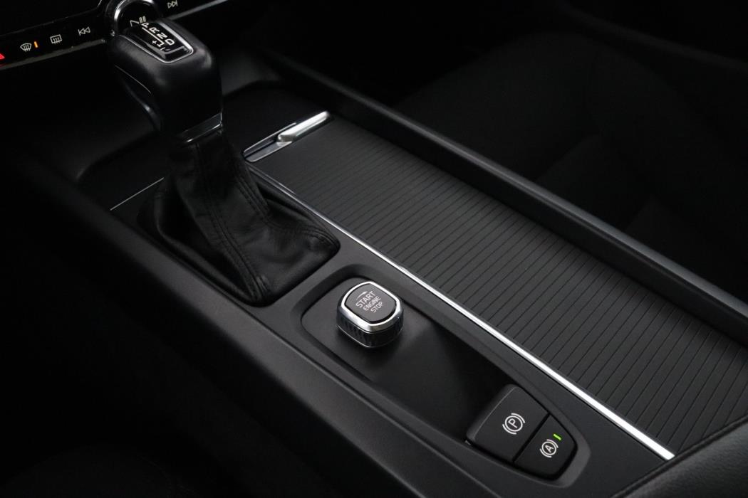 VOLVO V60 Cross Country 2019