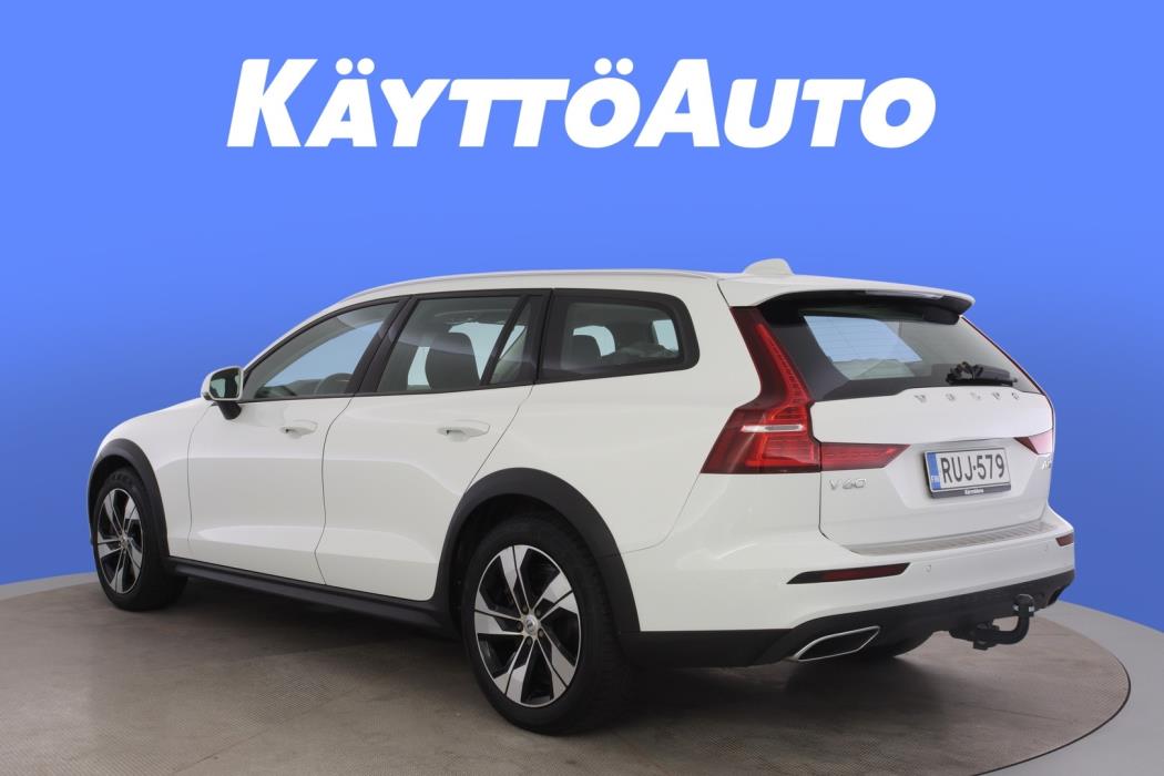 VOLVO V60 Cross Country 2019