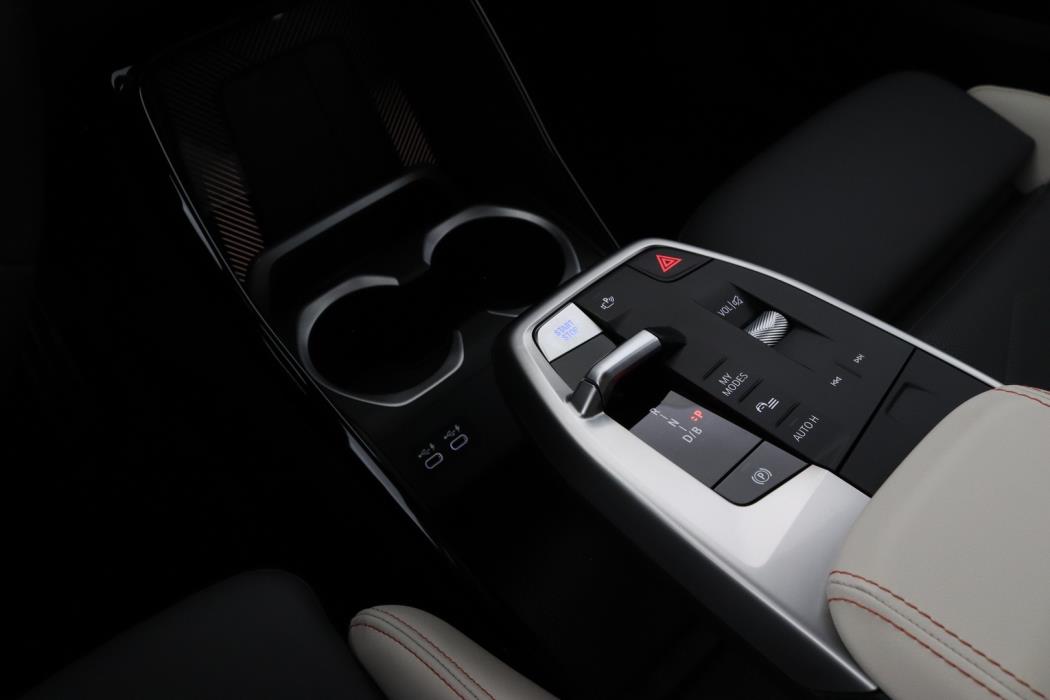 BMW iX2 2024