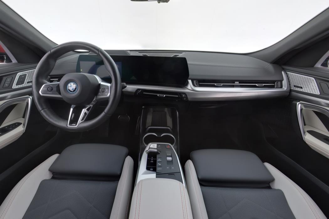BMW iX2 2024