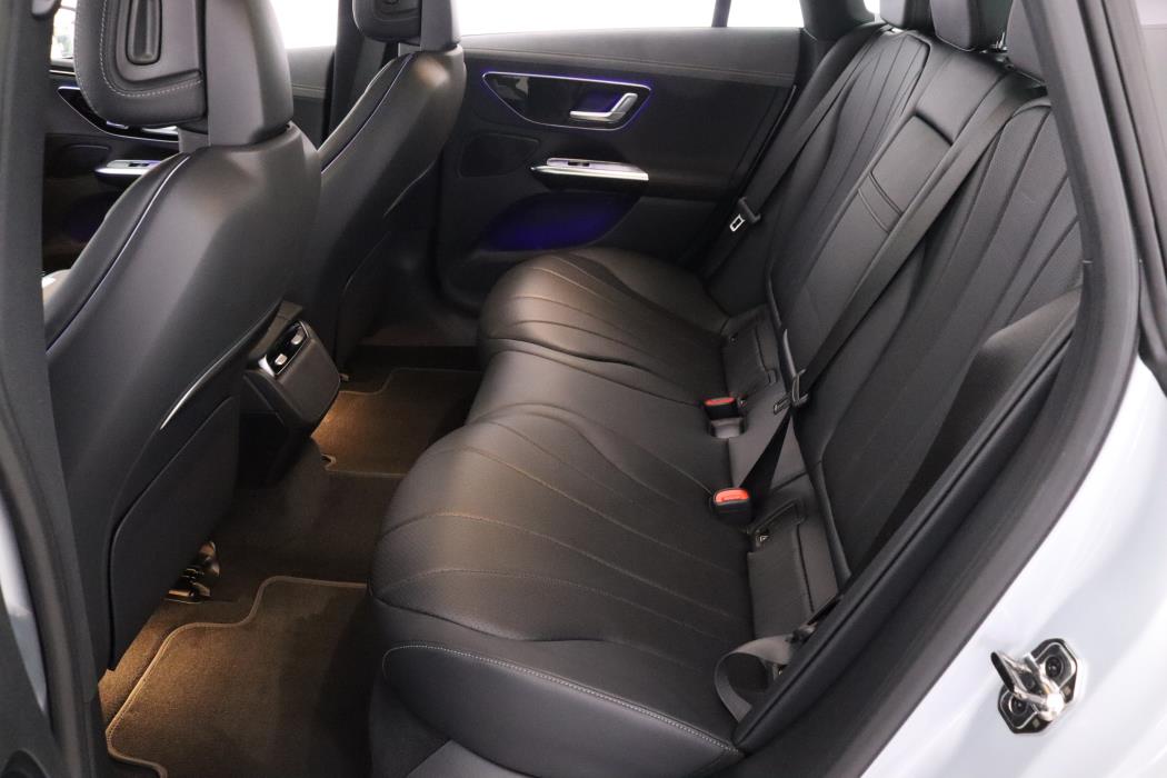 MERCEDES-BENZ EQE 2024