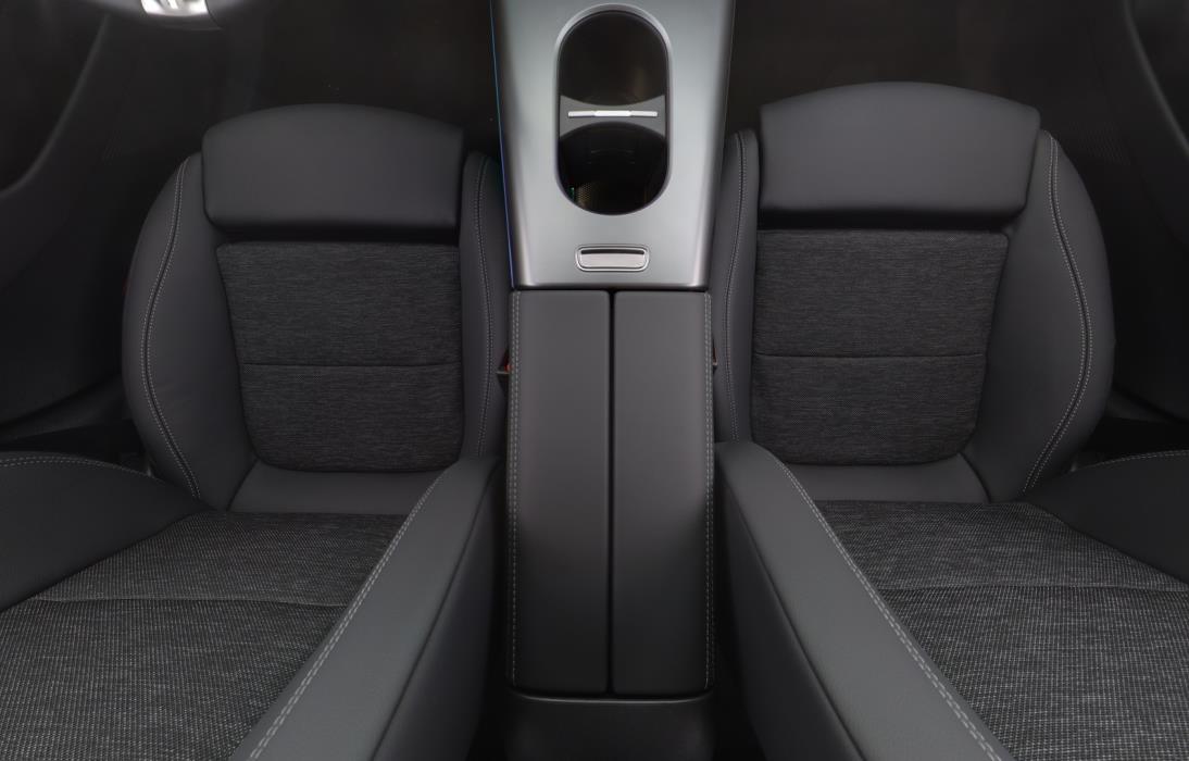 MERCEDES-BENZ CLA 2026