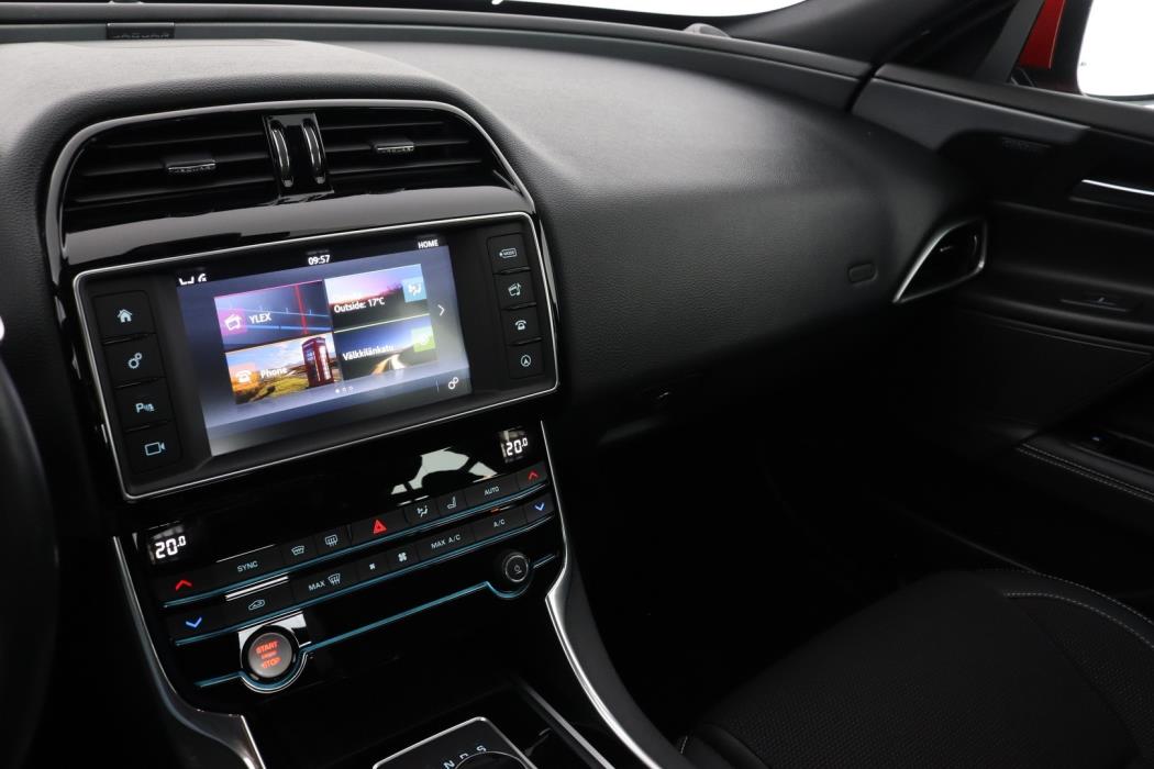 JAGUAR XE 2016