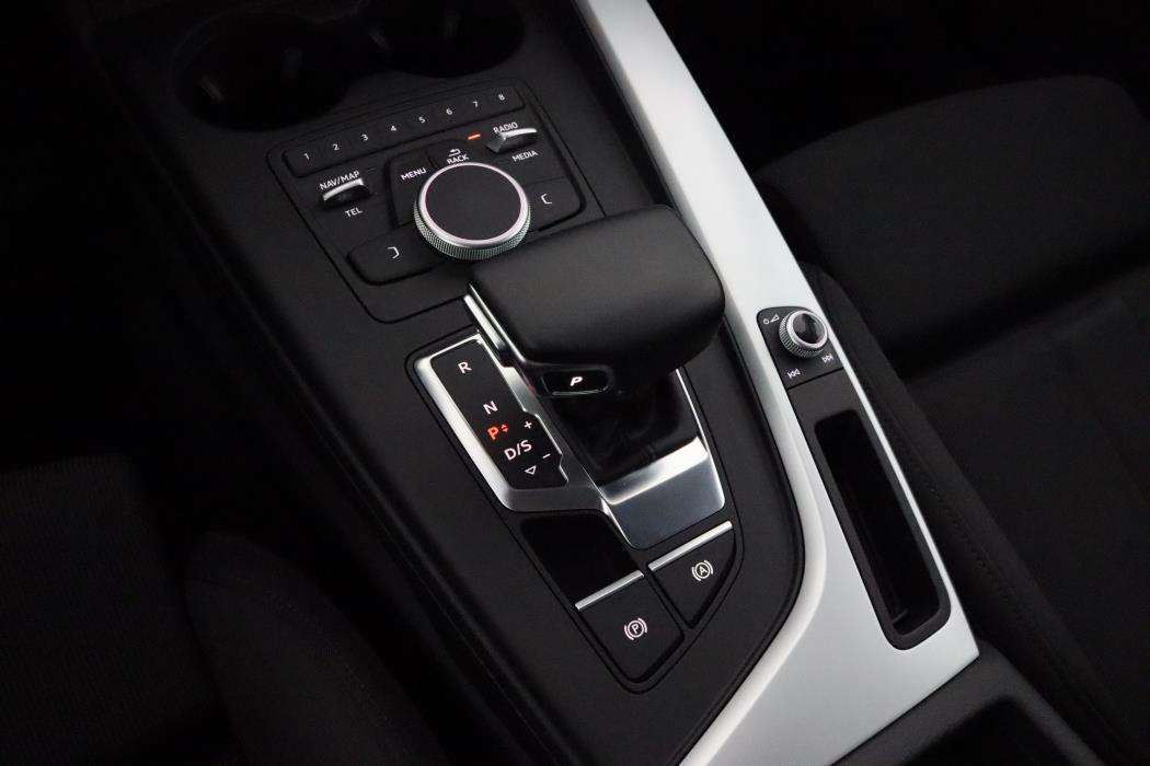 AUDI A4 allroad quattro 2018