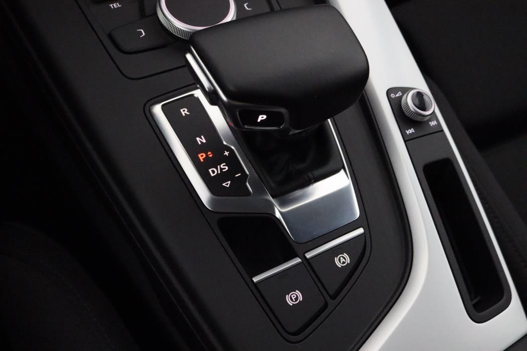 AUDI A4 allroad quattro 2018