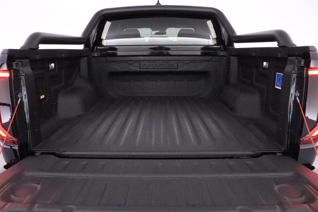 VOLKSWAGEN Amarok 2026