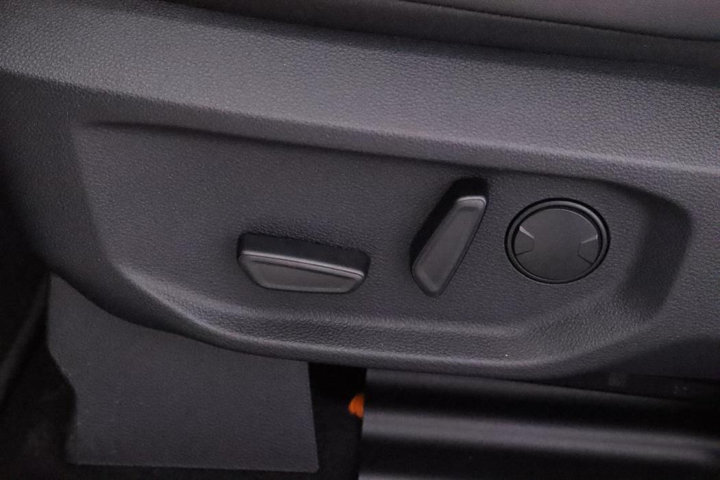 VOLKSWAGEN Amarok 2026