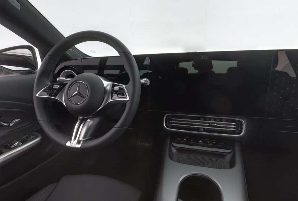MERCEDES-BENZ CLA 2026