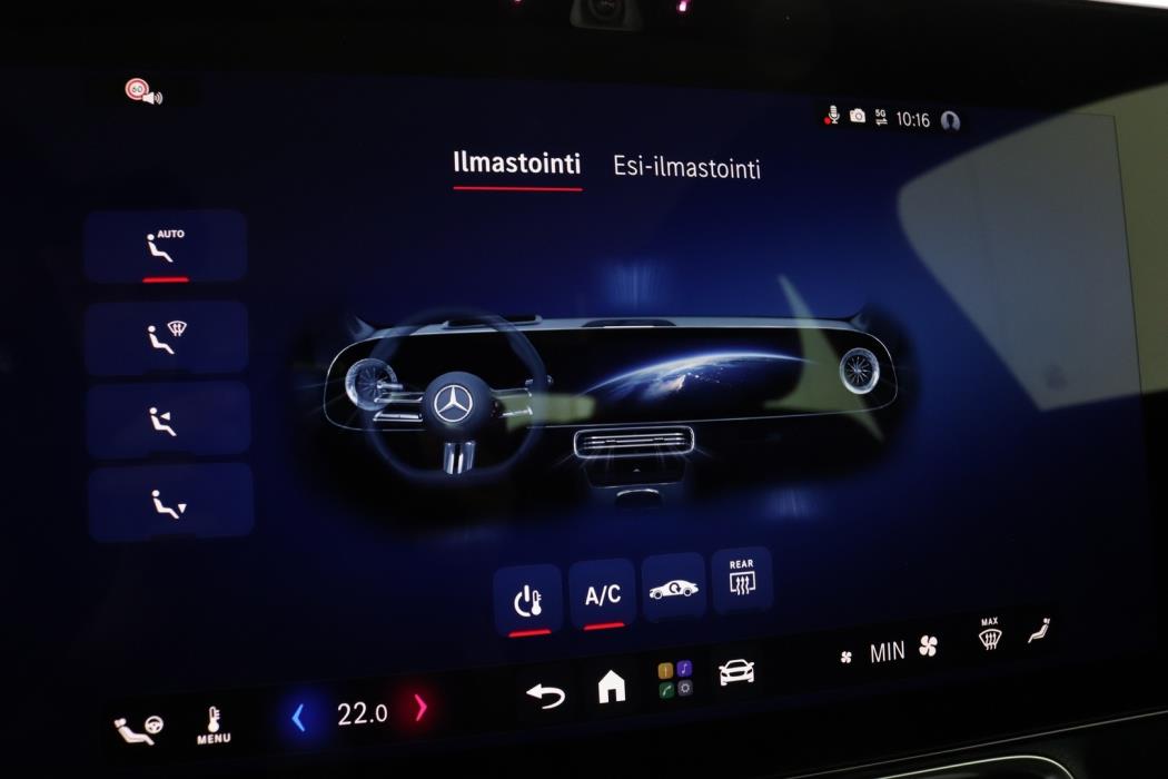 MERCEDES-BENZ CLA 2026