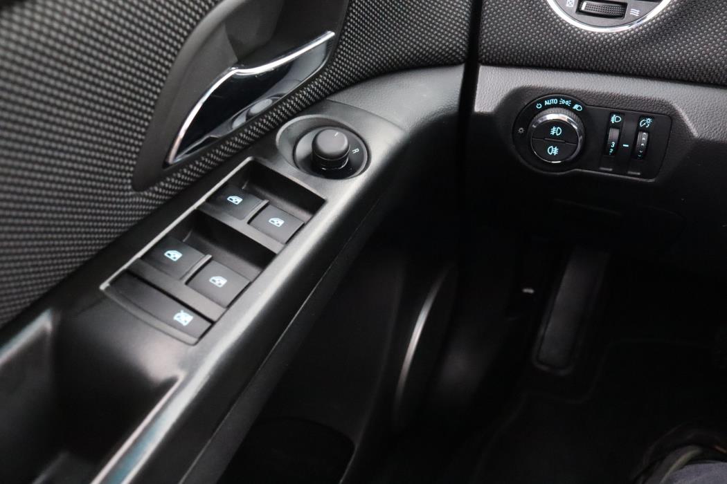 CHEVROLET Cruze 2011