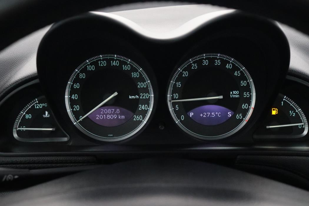 MERCEDES-BENZ SL 2003