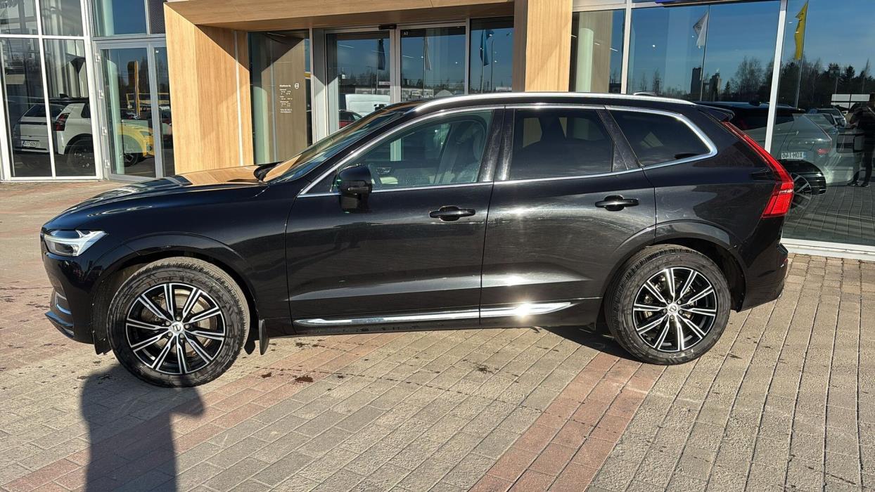 VOLVO XC60 2017