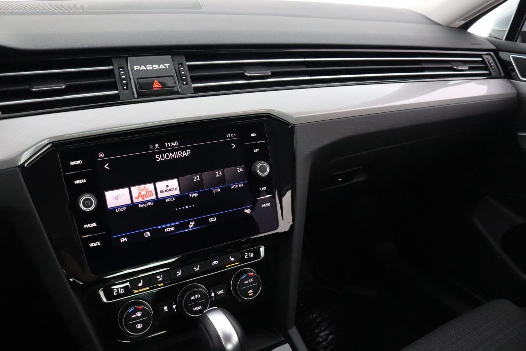 VOLKSWAGEN Passat 2020