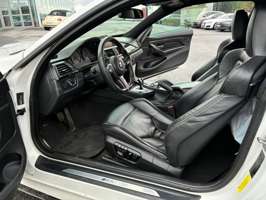 BMW M4 2015