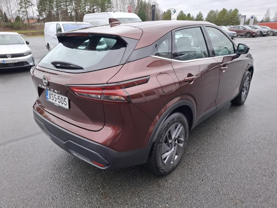 NISSAN Qashqai 2024