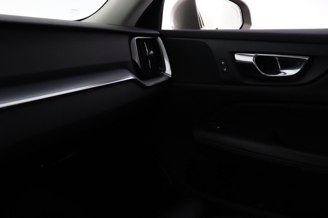 VOLVO V60 Cross Country 2019