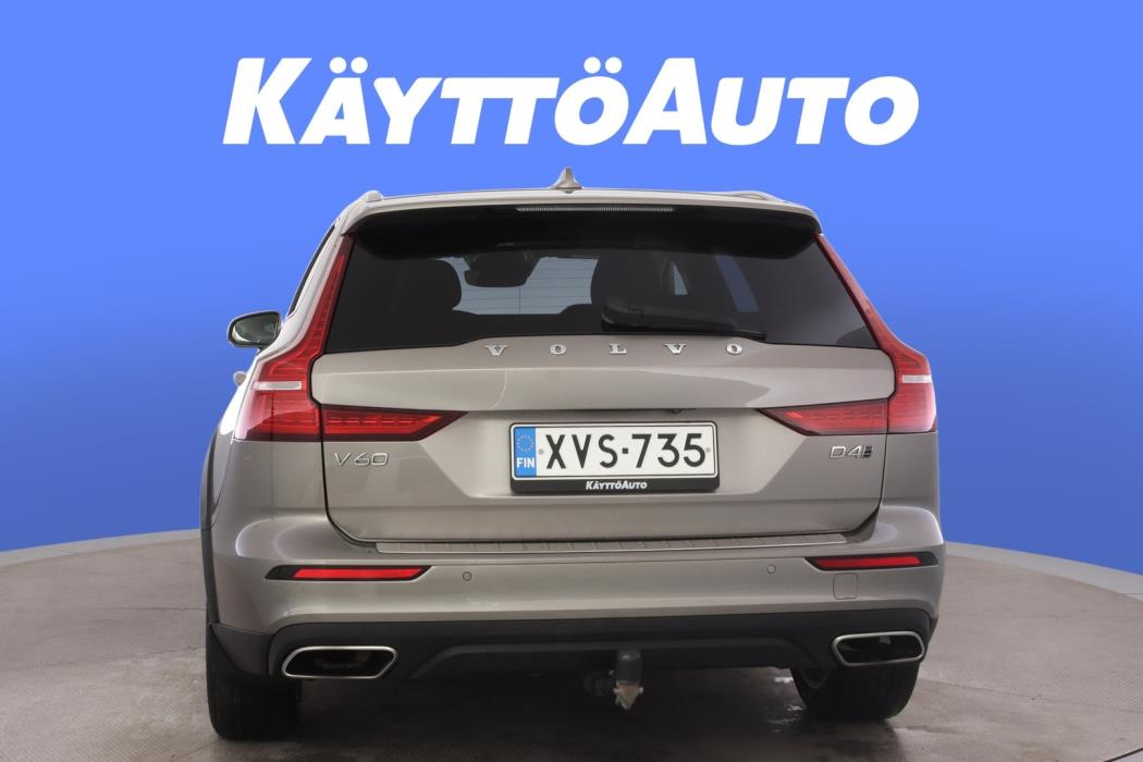 VOLVO V60 Cross Country 2019