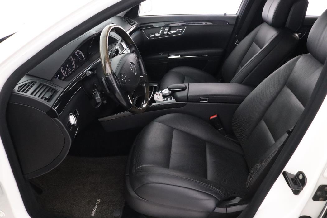 MERCEDES-BENZ S 2009