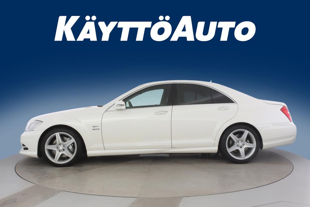 MERCEDES-BENZ S 2009