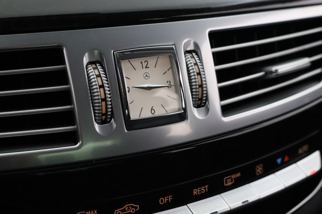 MERCEDES-BENZ S 2009