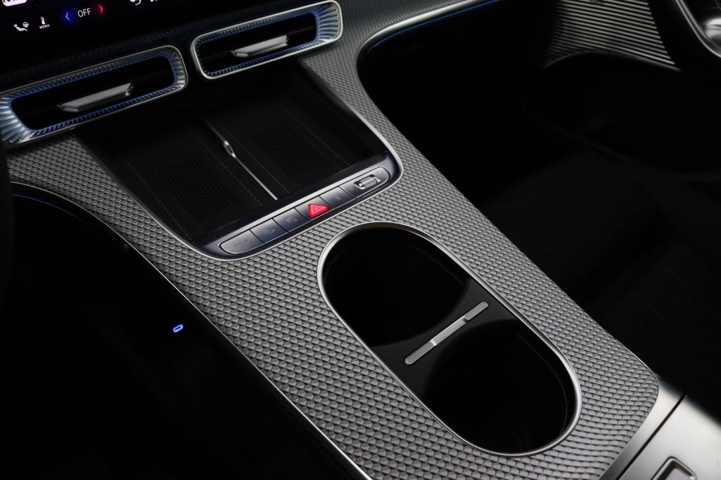 MERCEDES-BENZ GLC 2026