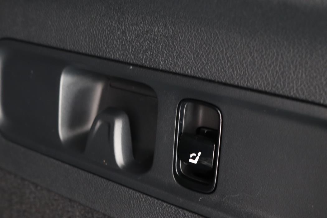 MERCEDES-BENZ GLC 2026