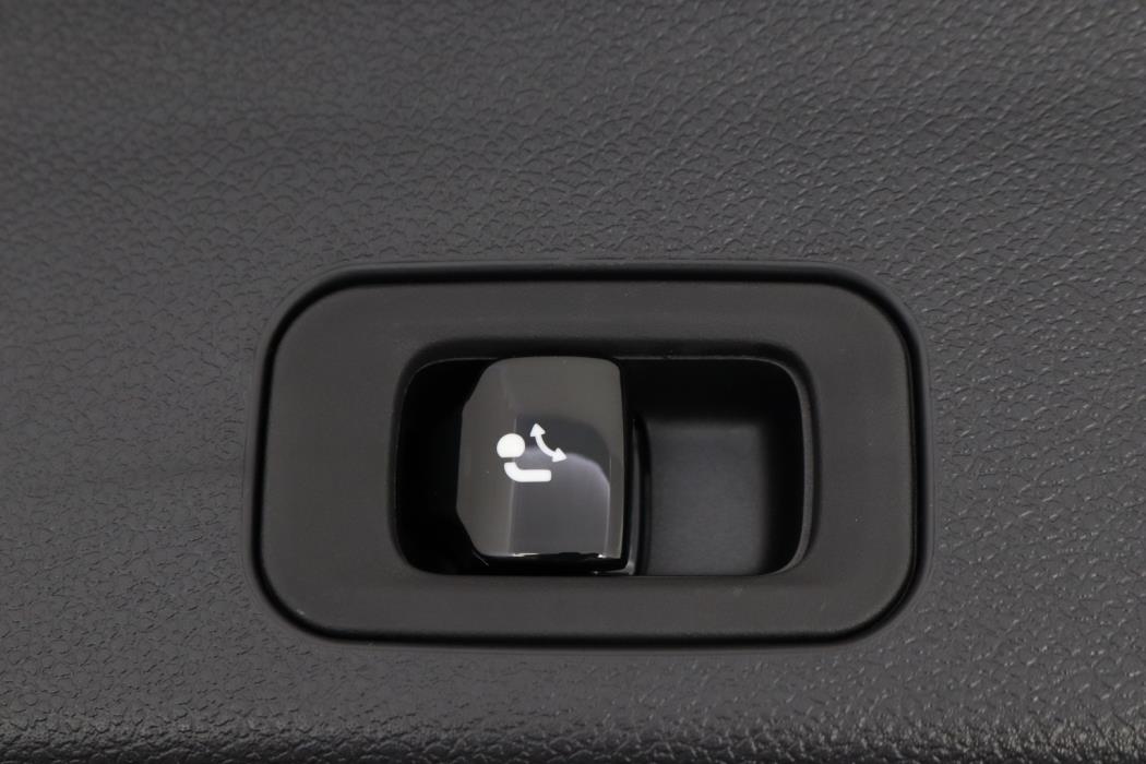 MERCEDES-BENZ GLC 2026