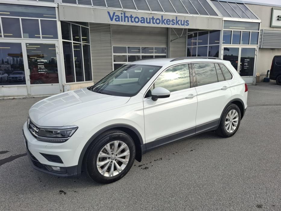 VOLKSWAGEN Tiguan 2020