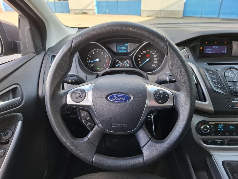 FORD Focus 2013