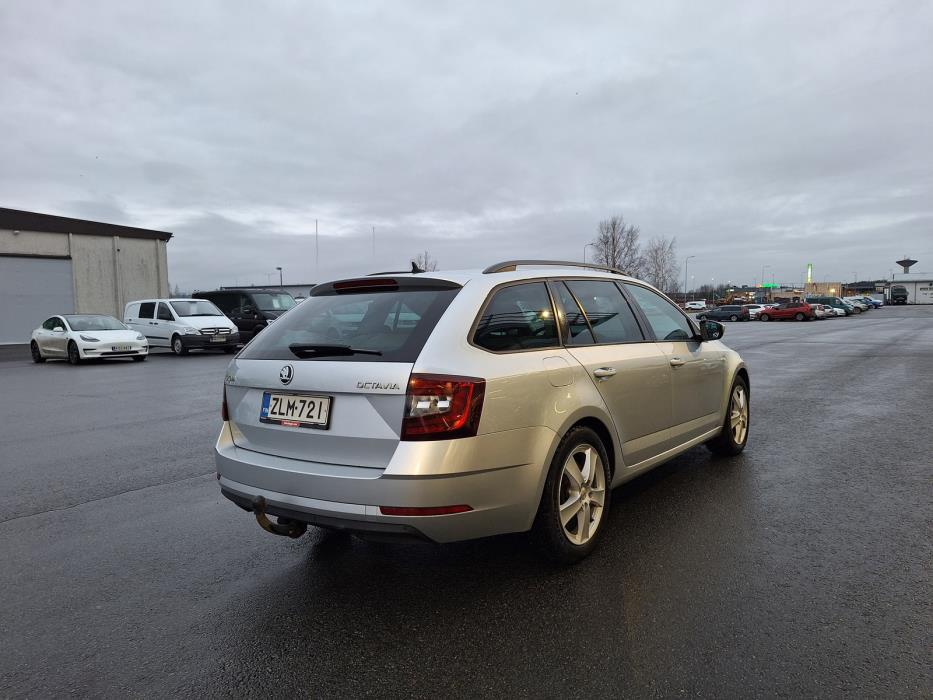 SKODA Octavia 2017